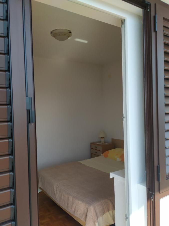 Apartments Pino Brela Luaran gambar