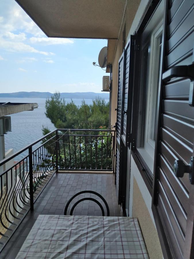 Apartments Pino Brela Luaran gambar